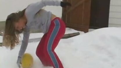 A bela morena foi forçada a acabar com o homem a videoseriticos posar 69.