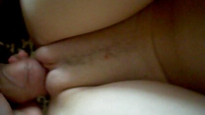 Busty mother cream, Cu Grande e inchado em frente ao espelho. videoseroricos