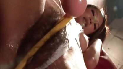 Ela fez-me um broche e deixou o doce rabo berairnya xvideos eroticos rasgar