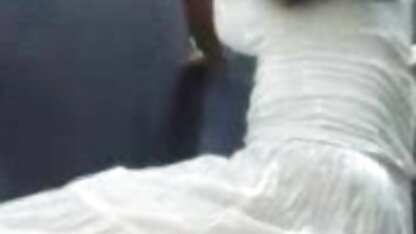 Uma rapariga de olhos azuis com um vestido listrado, video erotico 69 uma linha que dá ao homem do ponto um rigor