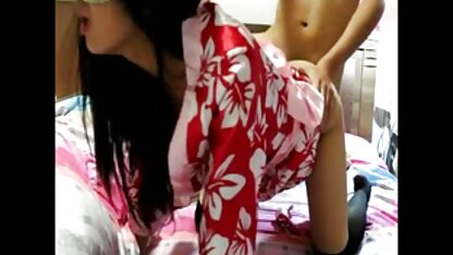 Libertine videos pornos brasileiros antigos a fazer sexo com um negro através de um buraco na parede