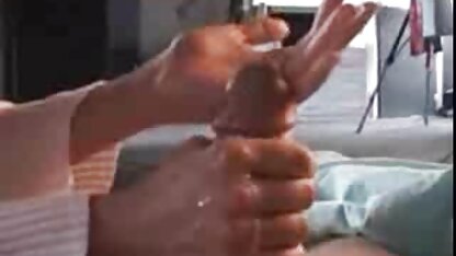 Beleza na rata preta acariciando o videos eroticos com cunhadas namorado grávida