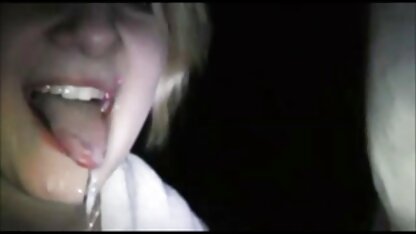 Estudantes que querem escovar os dentes na casa de banho, mas o homem empurrou a pila para dentro da boca videos brasileiros eroticos e da vagina.