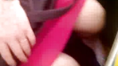 A rapariga tirou-me o fato videos sensuais eroticos de banho no balneário.