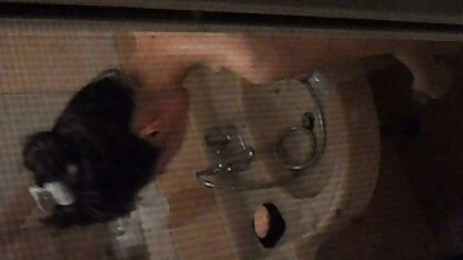 Junta-te à orgia videos eroticos de casadas macho a comer uma bi rapariga anal