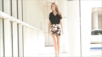 Pintos de meias a esfregar óleo no rabo grande e video erotico para mulheres a brilhar com Rata peluda