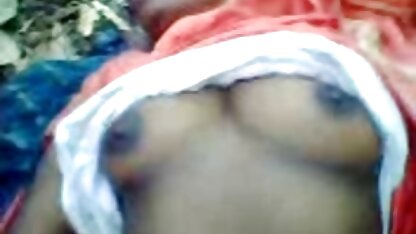 Uma rapariga que casualmente faz sexo à frente video erotico gretchen de um homem