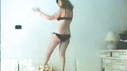 Vem de uniforme erotico carioca para chupar e fazer sexo